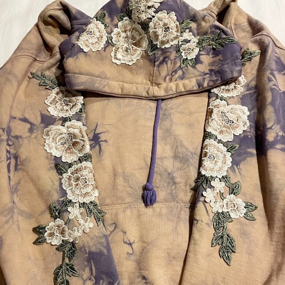 Civil Regime Roses Hoodie - Picture 4 of 4